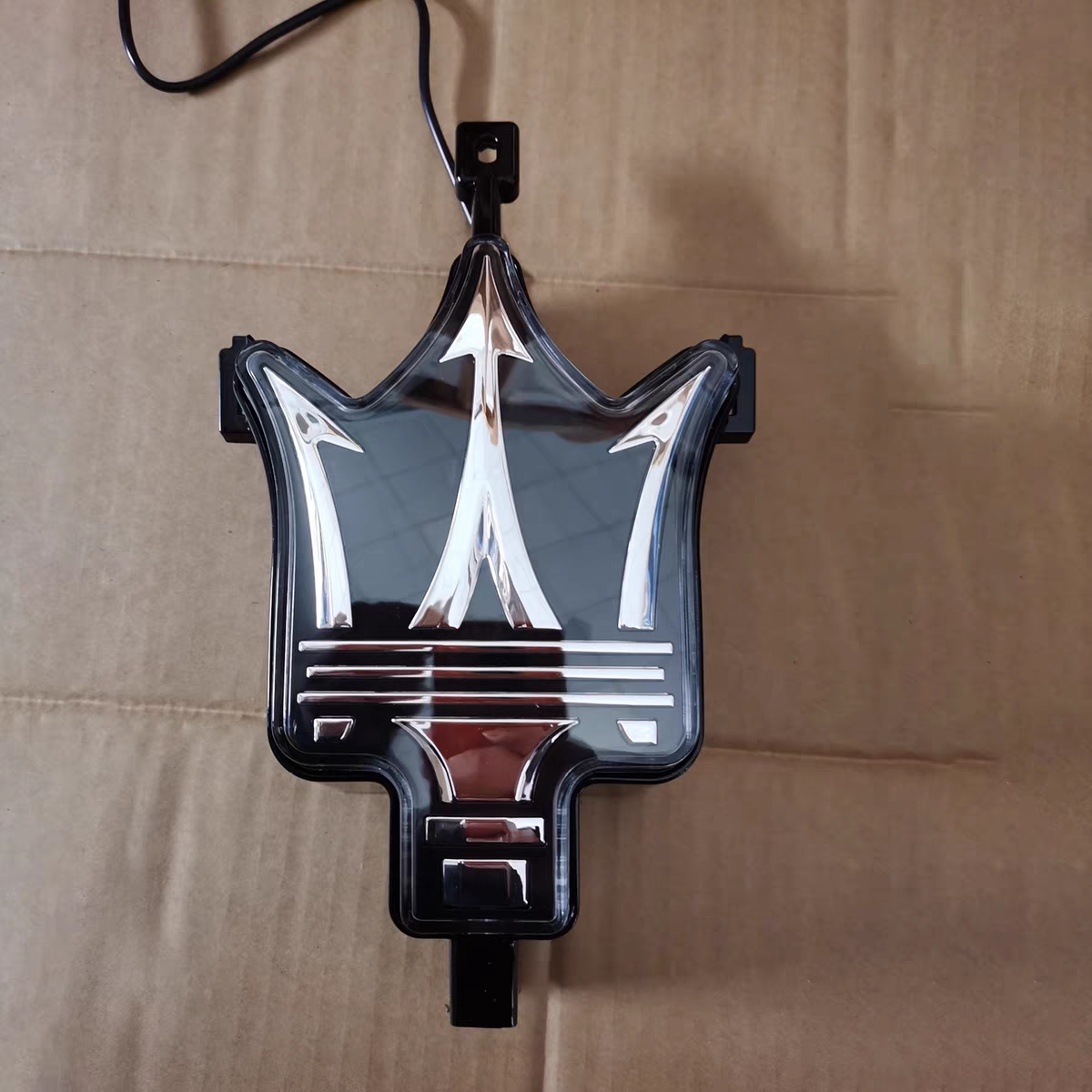 Maserati LED Illuminated Trident Grille Emblem | Premium Front Badge Upgrade